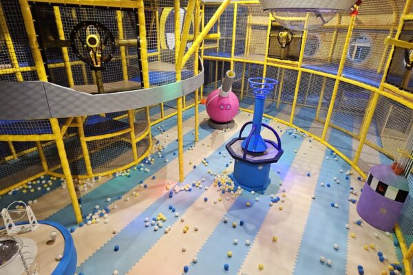 wpl upstairs ball pit